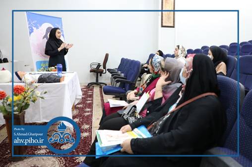 ترویج تغذیه با شیر مادر 7