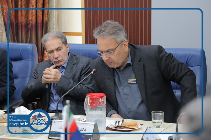 کمیته بحران 11