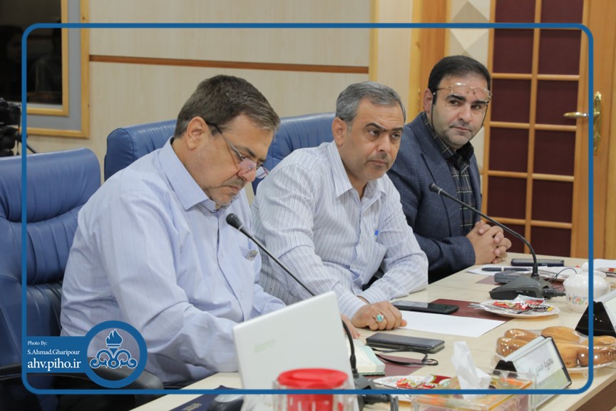 کمیته بحران 17