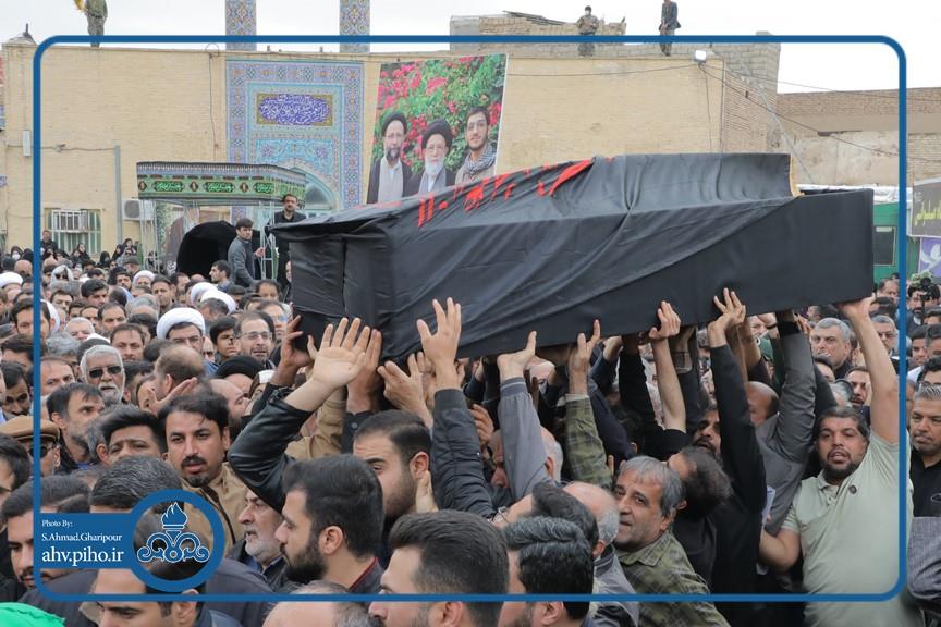 تشییع آیت الله شفیعی 2